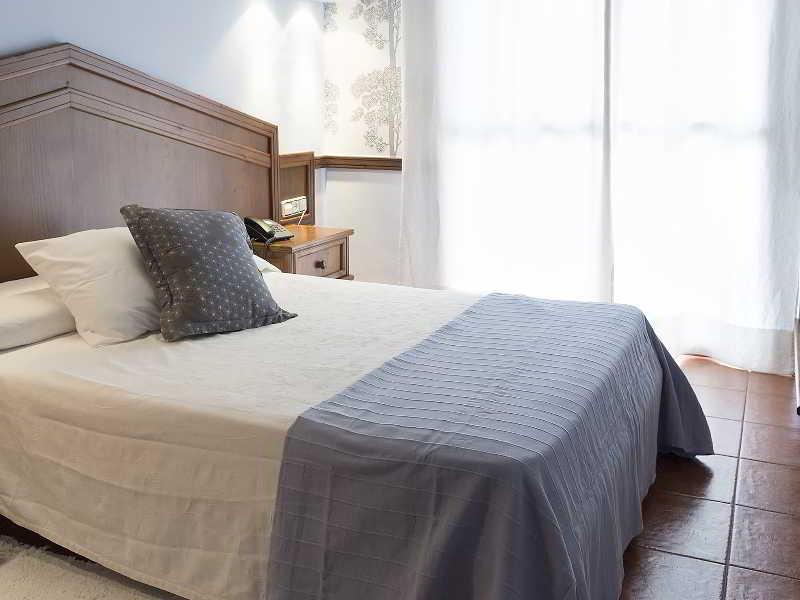 Hotel Y Bungalows Balcon De Competa Luaran gambar