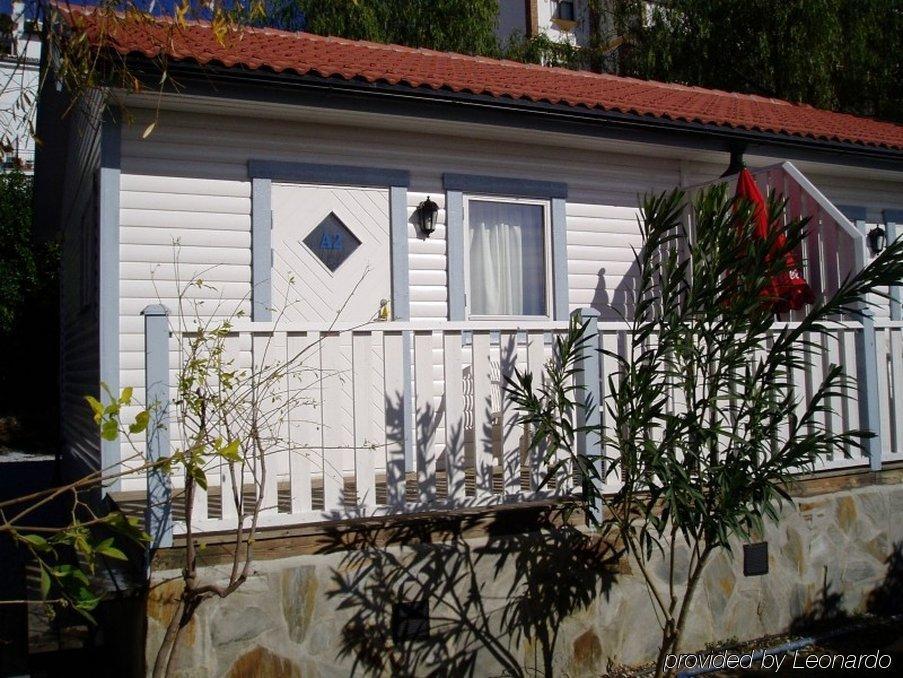 Hotel Y Bungalows Balcon De Competa Luaran gambar